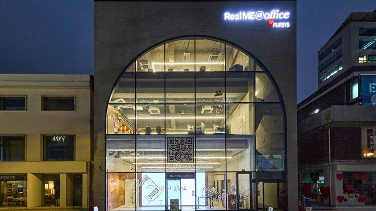 RealMe@Office 팝업스토어 — 1